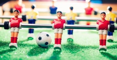 Tablo futbol oyunu, soyut açık