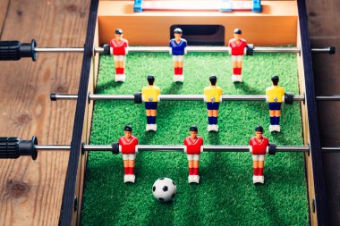 Tablo futbol oyunu, soyut açık