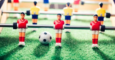 Tablo futbol oyunu, soyut açık