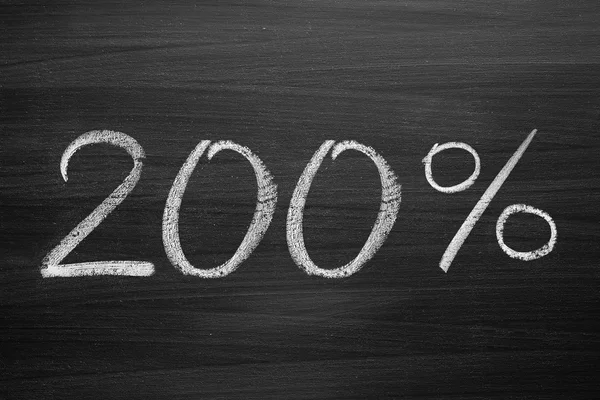 200 percent header written with a chalk on the blackboard — Stock Photo, Image