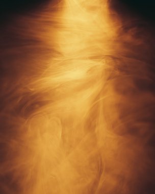 duman arka planda ılık ışık