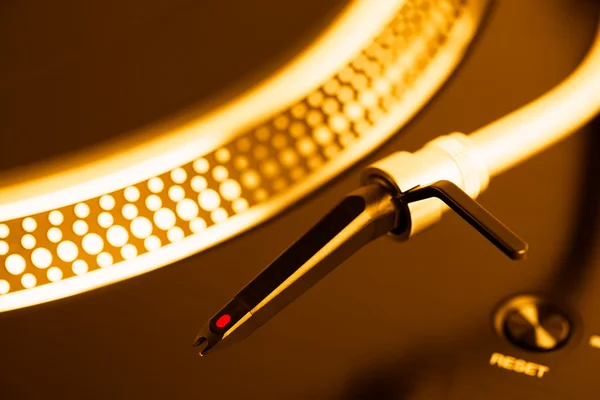 Turntable headshell and platter dots, golden tone — Stock Photo, Image