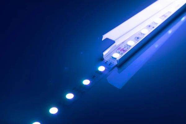 Led Strip Blauw Licht Aluminium Kanaal Diffuser — Stockfoto