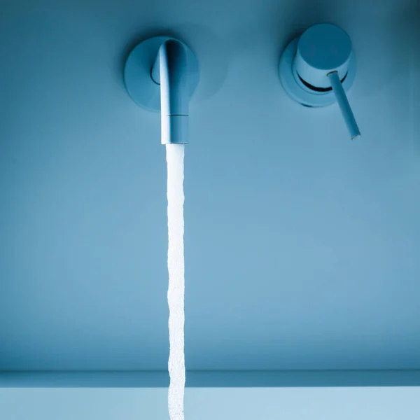 Wasserhahn Mit Fließendem Wasser Krankenhaus — Stockfoto