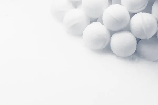 Sneeuwballen Zijn Klaar Voor Strijd Kopieer Ruimte Achtergrond — Stockfoto