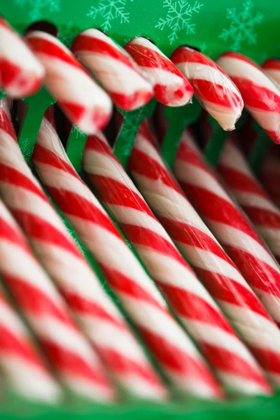 Zuckerstangen in grüner Verpackung — Stockfoto