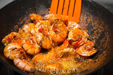 taze kızarmış karides