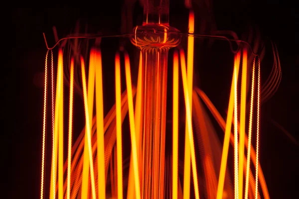 Espirales de luz abstracta de la lámpara de bombilla — Foto de Stock