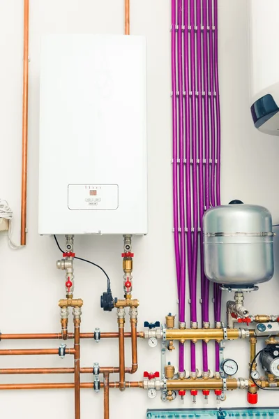 Independent heating system with boiler — Stock Photo, Image