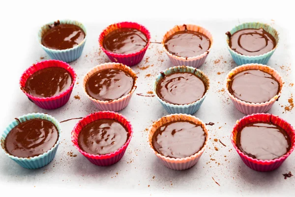 Торты из расплавленного шоколада — стоковое фото
