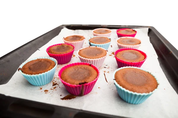 Tortas de chocolate fundido horneado en moldes de silicona —  Fotos de Stock