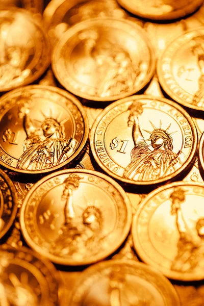 Goldene Dollar-Münzen Hintergrund — Stockfoto