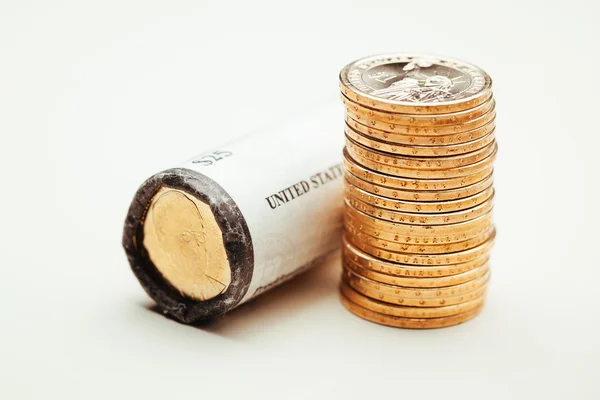 Gouden dollar munten, munt ons roll — Stockfoto