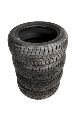 beyaz izole kullanılan kış lastikleri