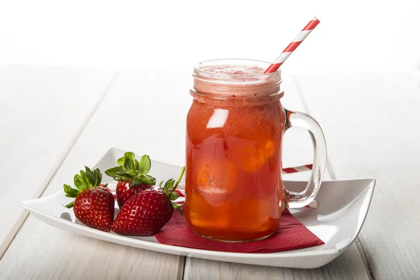 Strawberry smoothie in a glass jar — Stock Photo, Image