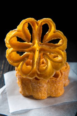 Karnaval çiçekleri geleneksel İspanyol ev yapımı tatlısı.