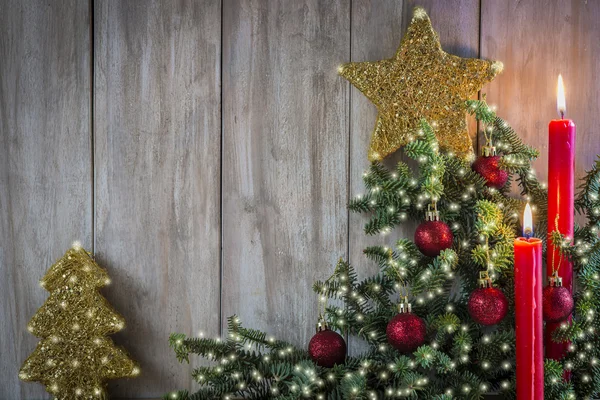 Tarjeta de felicitación de Navidad con velas —  Fotos de Stock