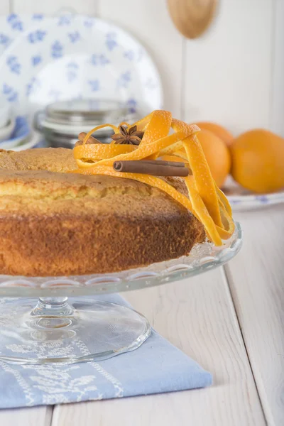 Homemade orange sponge cake — Stock Photo, Image