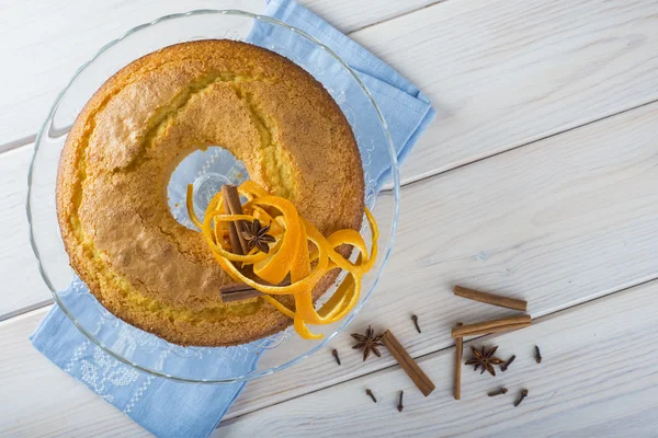 Domácí pomerančový piškotový dort — Stock fotografie