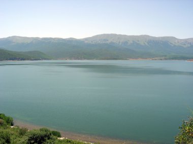 Makedonya prespa Gölü