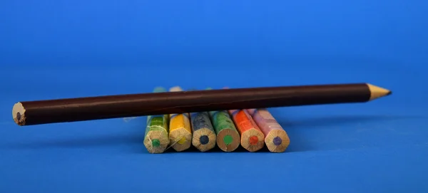 Kolorowe ołówki z bliska — Zdjęcie stockowe