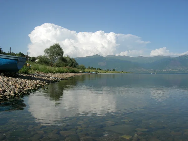 Lago prespa en macedonia — Foto de Stock