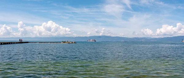 Lago Ohrid en junio — Foto de Stock