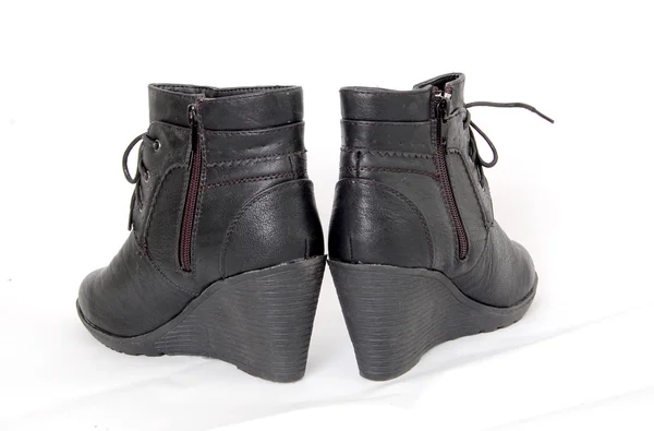 Bézs színű női téli cipőt — Stock Fotó