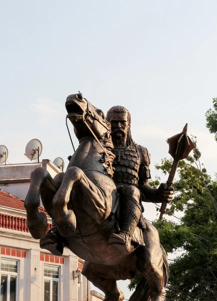 King 's Marko en una estatua de caballo Prilep —  Fotos de Stock