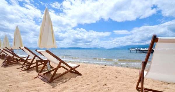 Praia em um lago Prespa, Macedônia — Fotografia de Stock