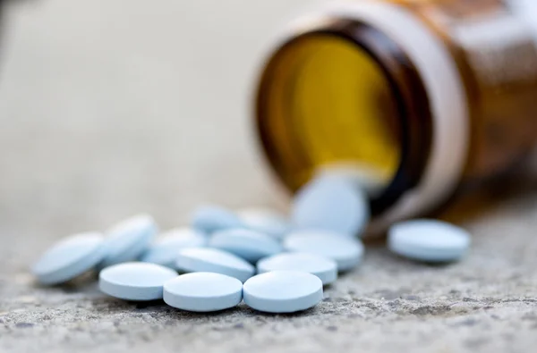 青い錠剤。健康の概念 — ストック写真