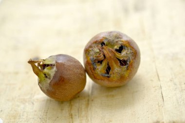 Sonbaharda sağlıklı meyvalar yakın çekim görüntüsü