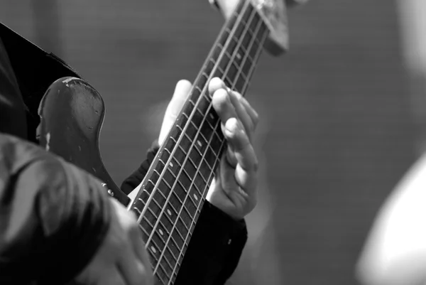 Gitarist çalış — Stok fotoğraf