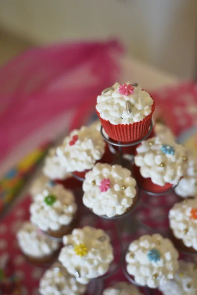 Bolinhos de aniversário — Fotografia de Stock