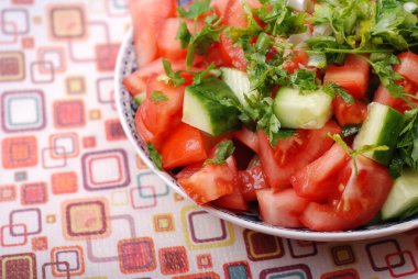 taze domates salatası