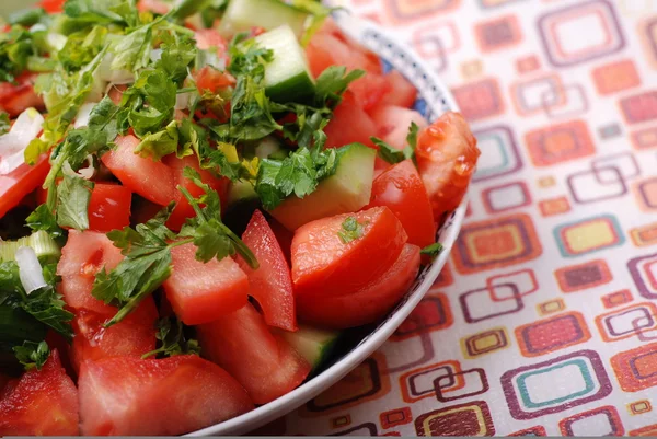 Frischer Tomatensalat — Stockfoto