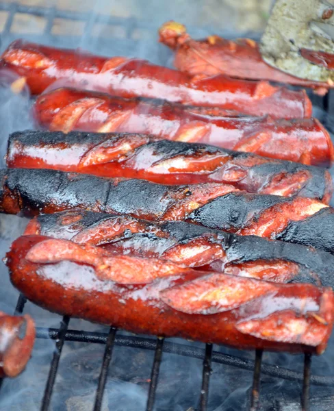 Klobása na grilu — Stock fotografie