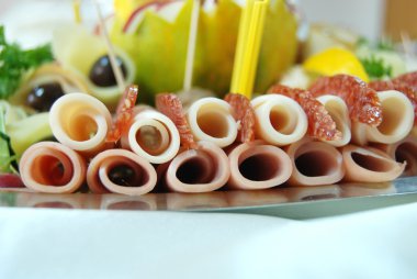 Şarküteri, söğüş, açık büfe, 