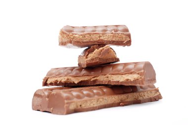  krema ile doldurulmuş çikolata parçaları