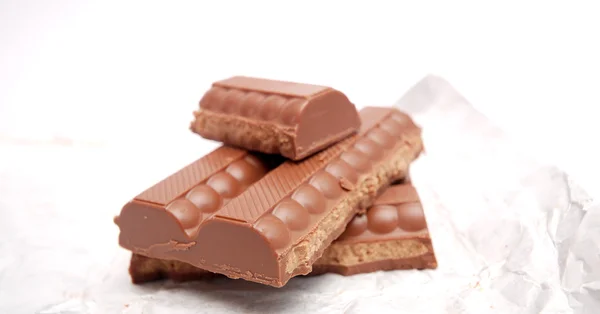 Pedaços de chocolate cheio de creme — Fotografia de Stock
