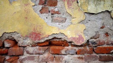 Eski bozuk kırmızı tuğla duvar
