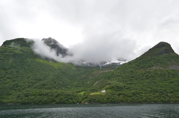 Mar norueguês, Alesund - Noruega - Escandinávia — Fotografia de Stock