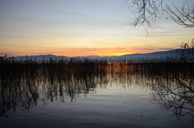Ohri Gölü, Makedonya üzerinden günbatımı