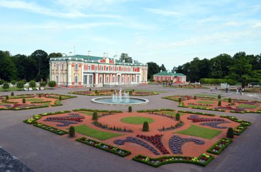 Tallinn, Estonya - 16 Temmuz 2015: Tallinn üst şehir. Unesco Dünya Mirası Sit Alanı, eski Tallinn bir parçasıdır