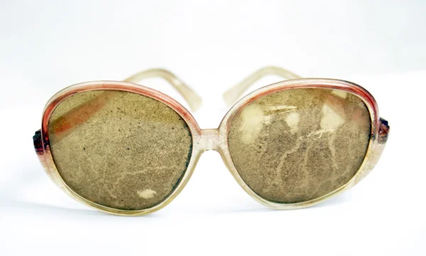 Gafas de sol sucias y con polvo — Foto de Stock