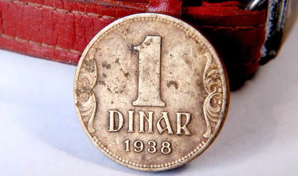 ヴィンテージの古いさびたコイン — ストック写真