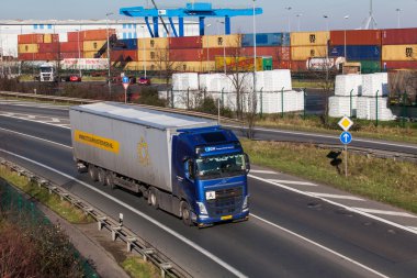 karayolu taşıma kamyonu