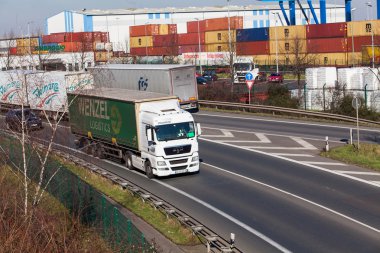 karayolu taşıma kamyon