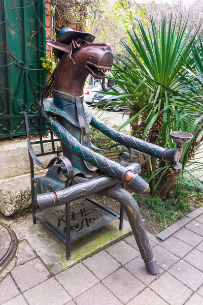 Monumento Caballo en abrigo — Foto de Stock