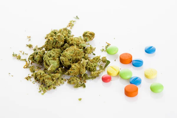 Marihuana, drugs, pills — Stock Photo, Image